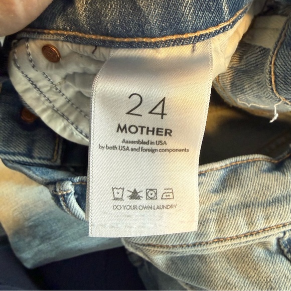 MOTHER Superior Cotton Jeans, Size 24, Great Condition! - Picture 11 of 15